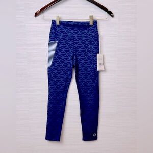 NWT Vineyard Vines Performance Leggings. Girls XS